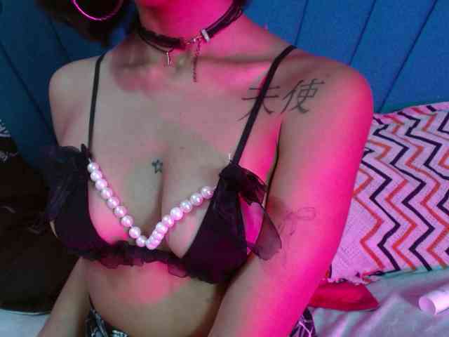 Samira-wish webcam