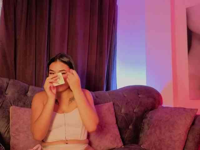 Amara-Rosee webcam