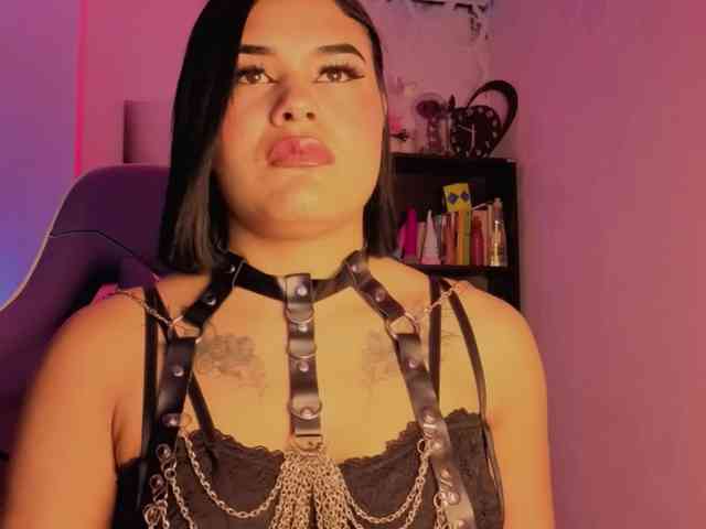 Amara-Rosee webcam