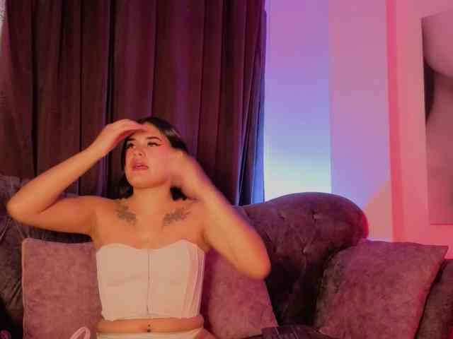 Amara-Rosee webcam