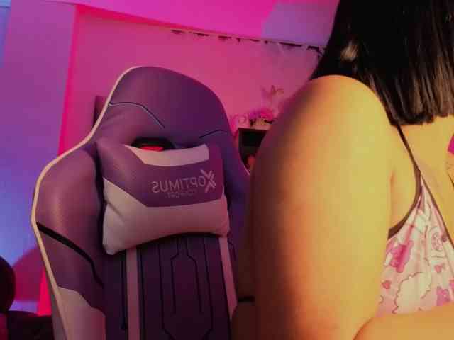 Amara-Rosee webcam