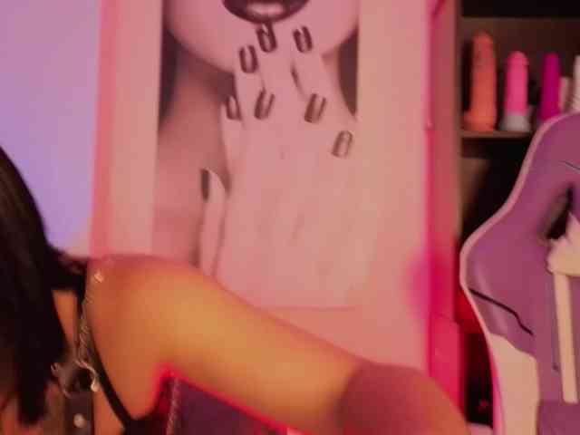Amara-Rosee webcam