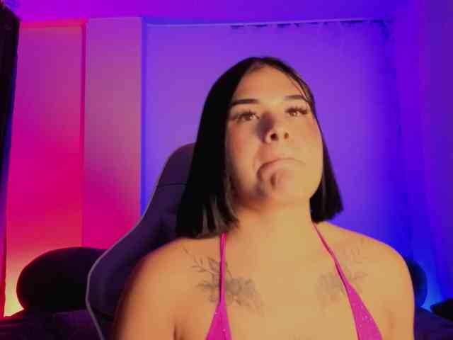 Amara-Rosee webcam