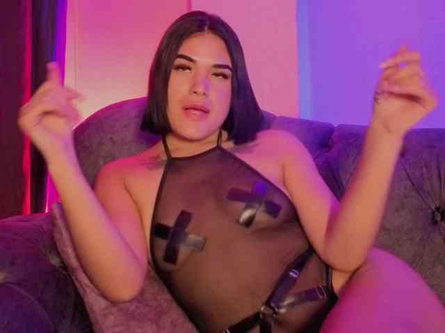 Amara-Rosee webcam