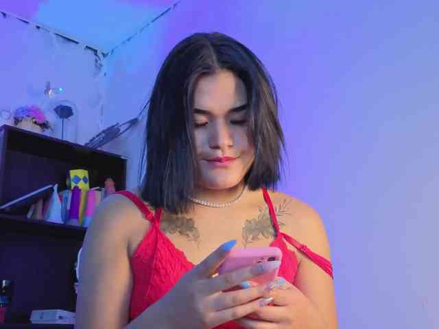 Amara-Rosee webcam
