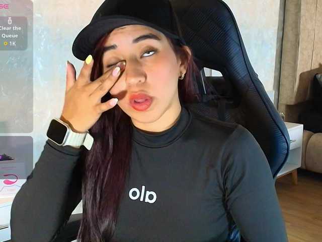 Vittoria-Contii live cam on BongaCams