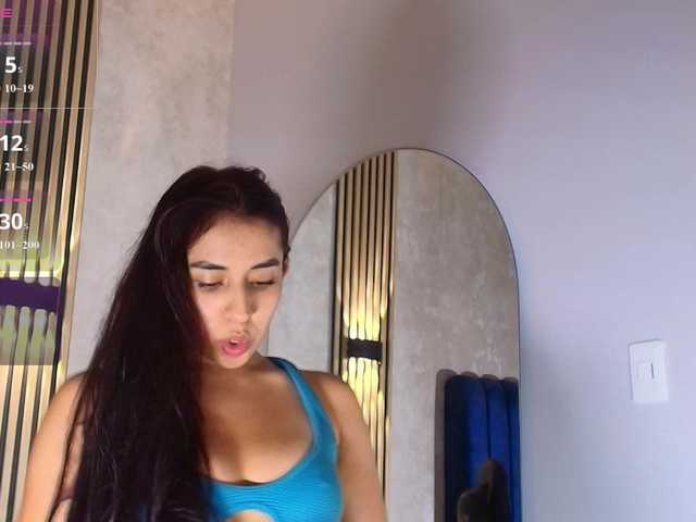 Vittoria-Contii live cam on BongaCams