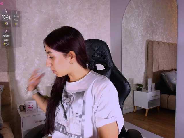 Vittoria-Contii Live Cam on BongaCams
