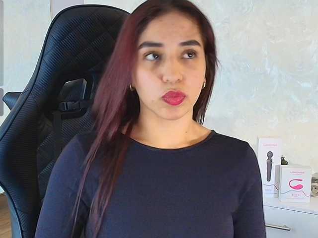 Vittoria-Contii live cam on BongaCams
