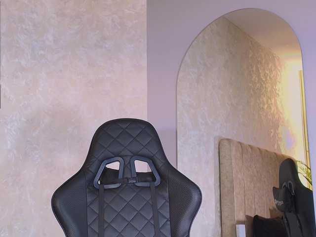 Vittoria-Contii live webcam show