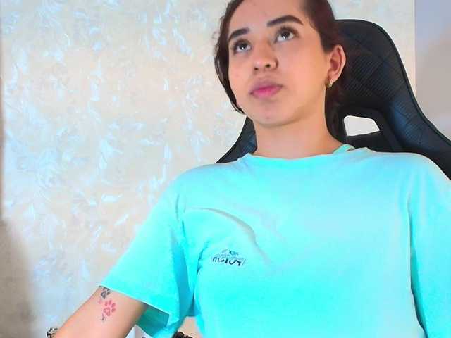 Vittoria-Contii live cam on BongaCams