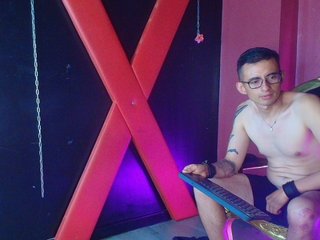 DheGoast Porn Show