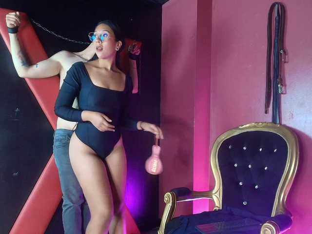 DheGoast live cam on BongaCams
