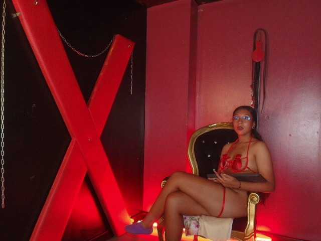 DheGoast live cam on BongaCams