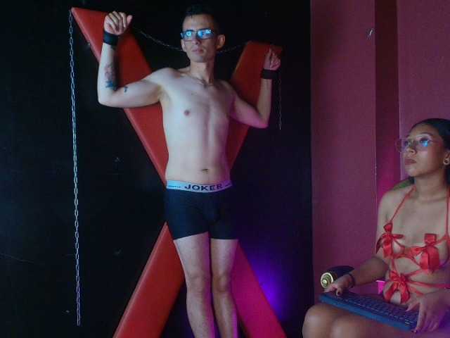 DheGoast live webcam show