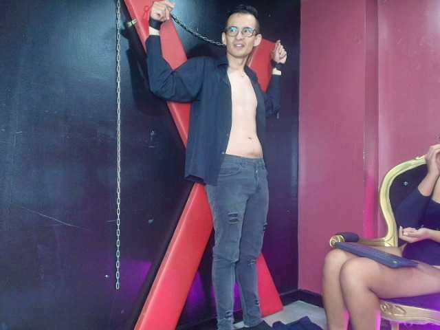 DheGoast live cam on BongaCams