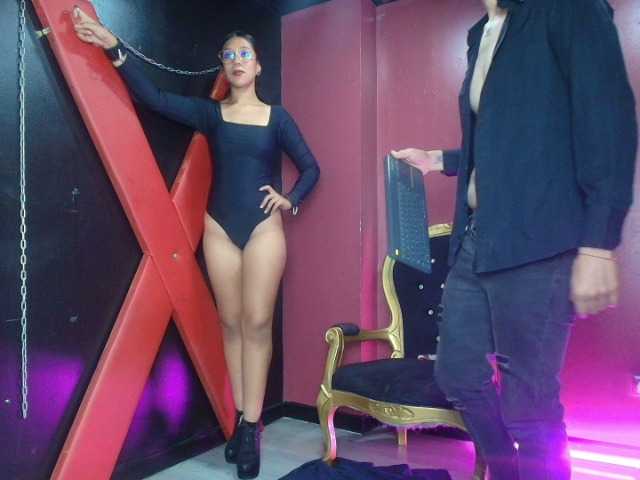DheGoast live cam on BongaCams