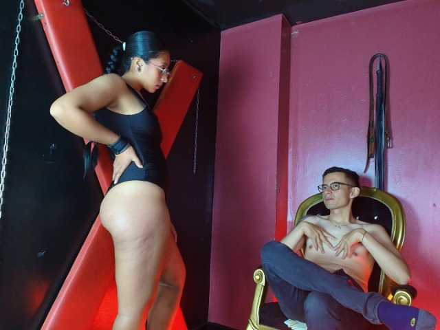 DheGoast live cam on BongaCams