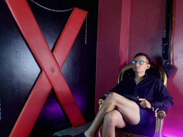 DheGoast live cam on BongaCams