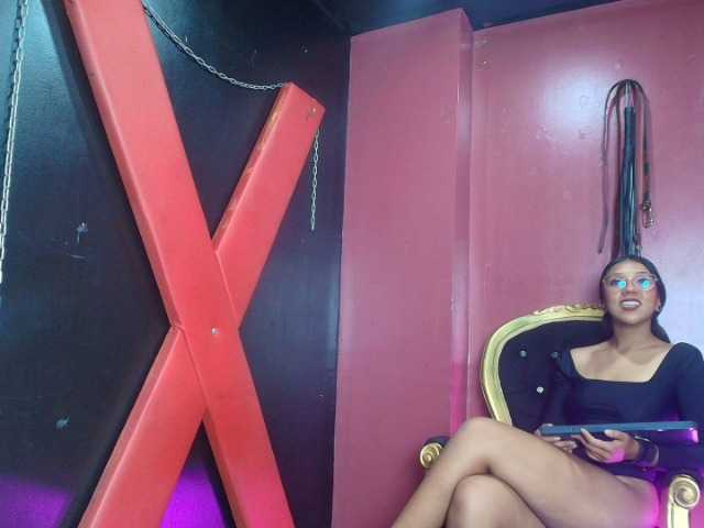 DheGoast live cam on BongaCams