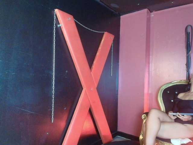 DheGoast live cam on BongaCams