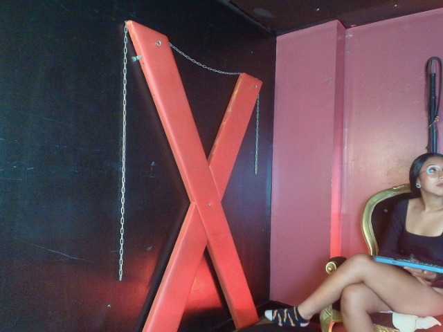 DheGoast live cam on BongaCams