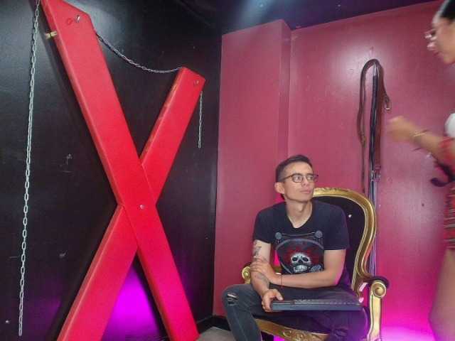 DheGoast live cam on BongaCams