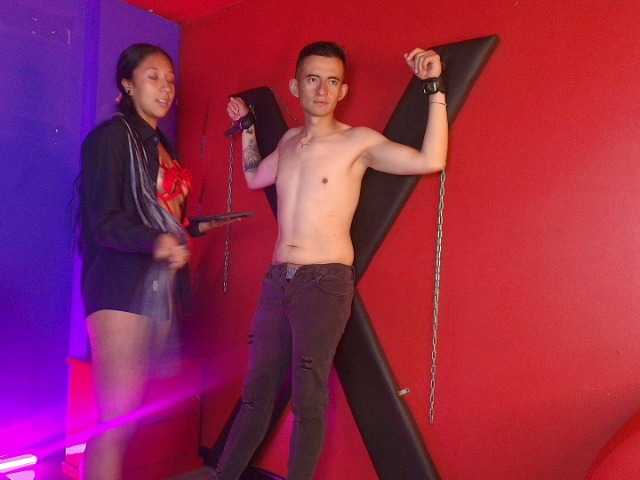 DheGoast live cam on BongaCams
