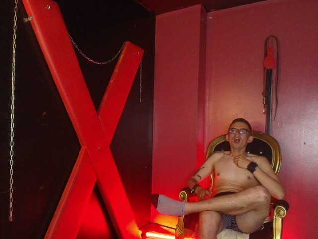 DheGoast live cam on BongaCams