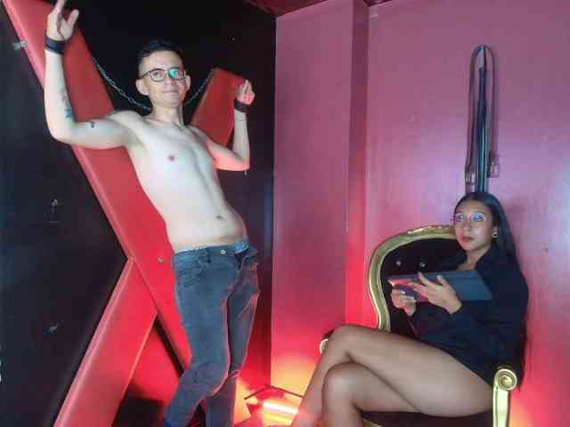 DheGoast Live Webcam on BongaCams