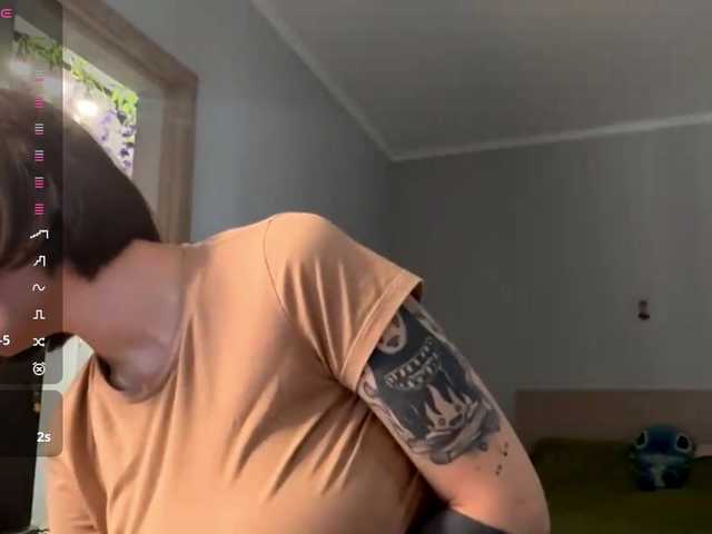 PatricaRowlee live cam on BongaCams