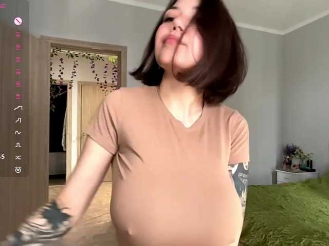PatricaRowlee live cam on BongaCams