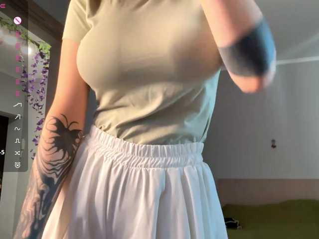 PatricaRowlee live cam on BongaCams
