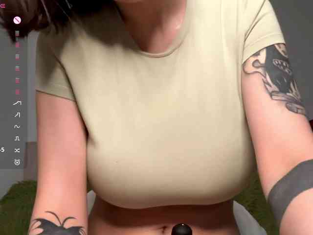 PatricaRowlee webcam