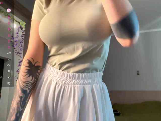PatricaRowlee webcam
