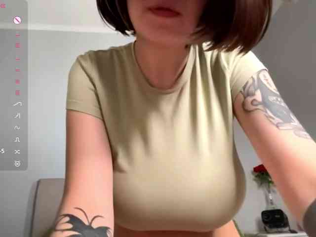 Model: PatricaRowlee