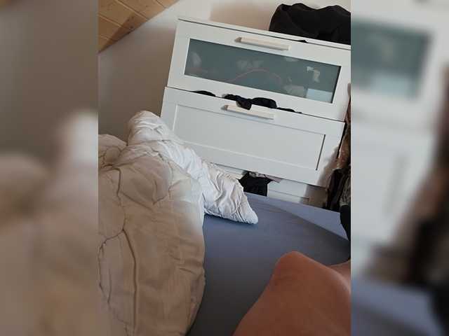 Rocco-83 — live male cam