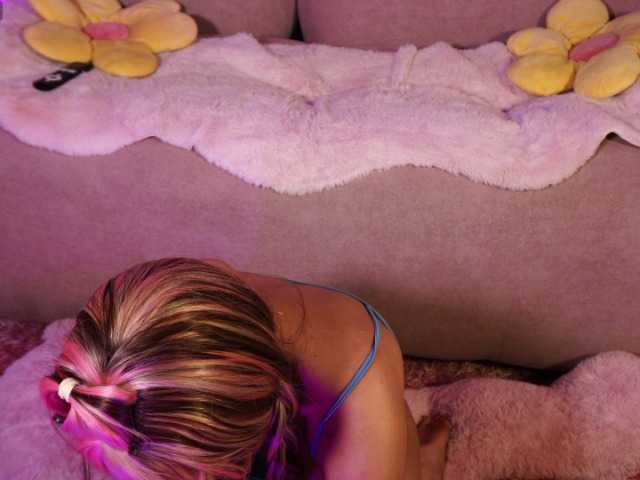 OnlyMiuu live cam on BongaCams