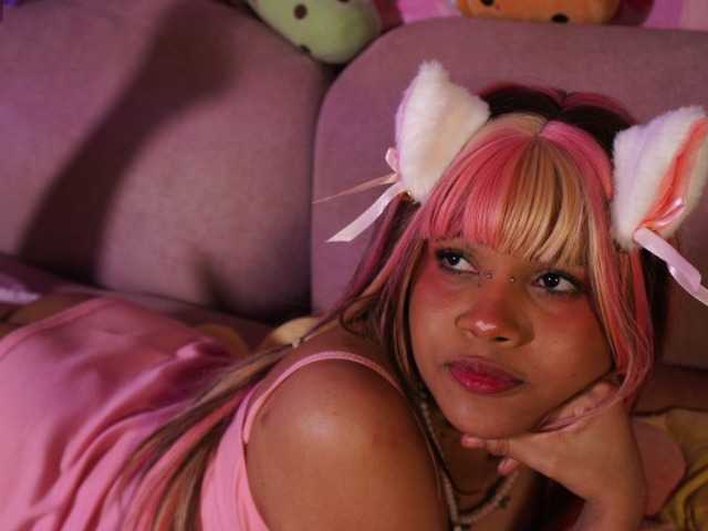 OnlyMiuu live cam on BongaCams