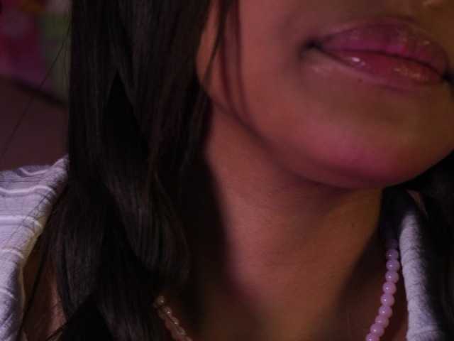 OnlyMiuu live cam on BongaCams