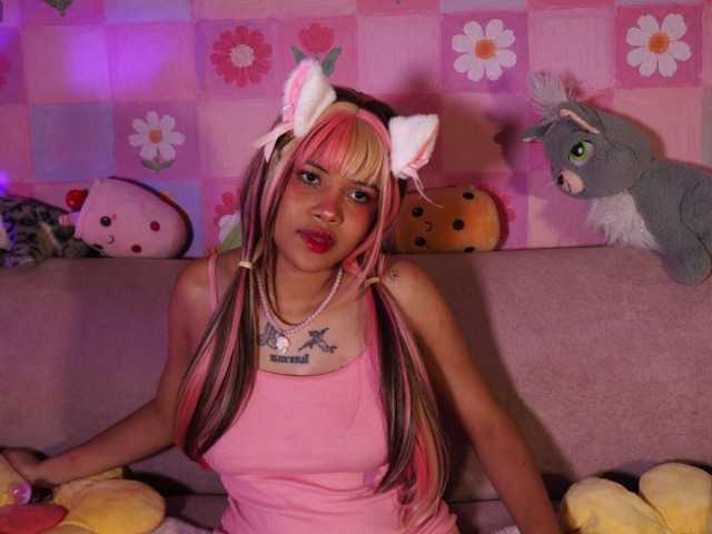 OnlyMiuu live webcam show