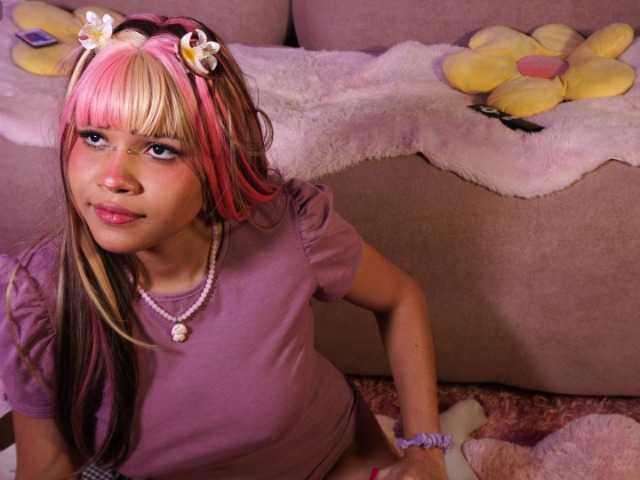 OnlyMiuu live cam on BongaCams