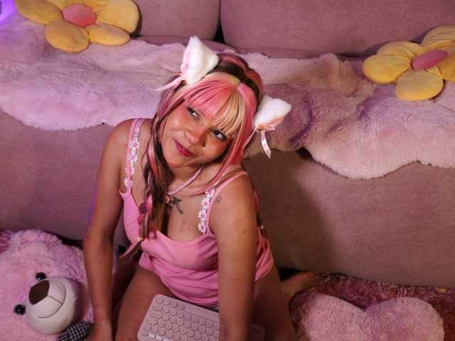 OnlyMiuu live cam on BongaCams