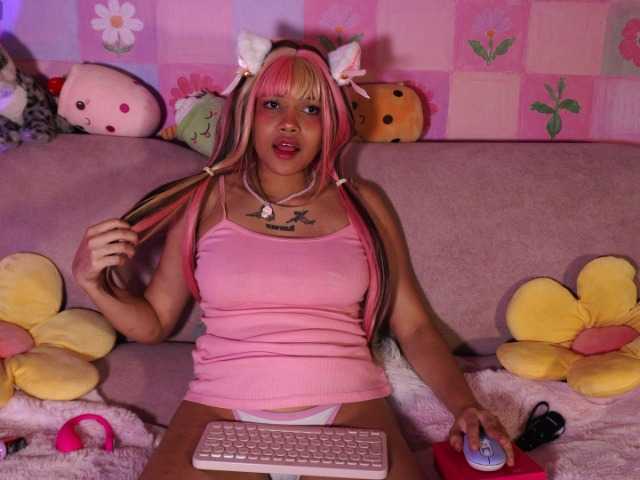 OnlyMiuu live webcam show