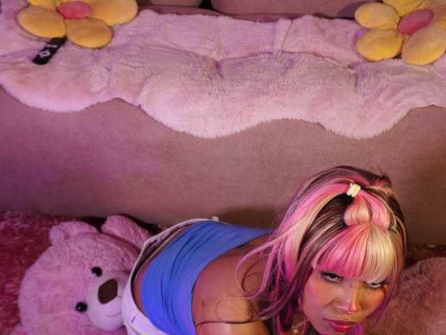 OnlyMiuu live cam on BongaCams