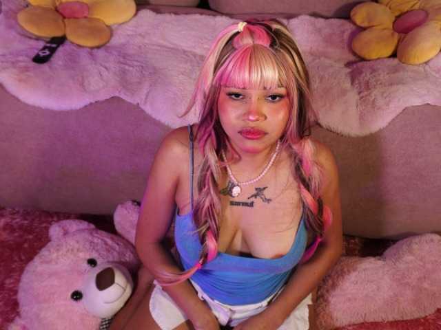 OnlyMiuu live cam on BongaCams