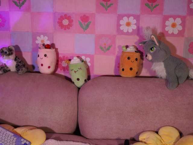 OnlyMiuu live cam on BongaCams