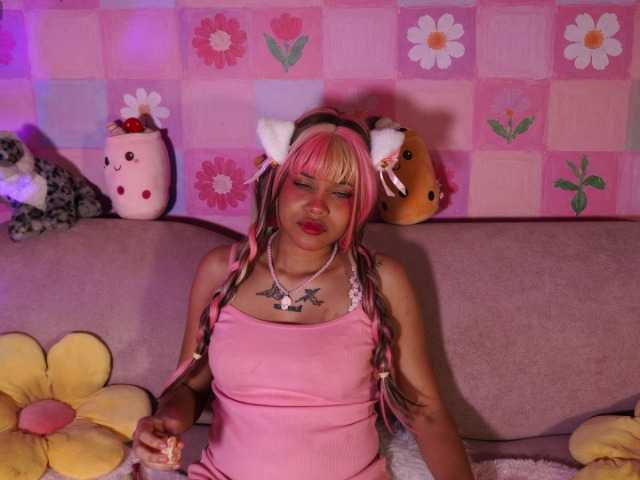 OnlyMiuu live webcam show