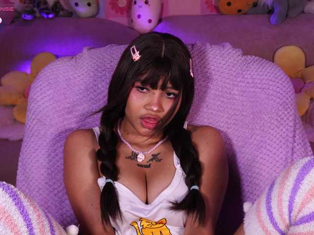 OnlyMiuu live cam on BongaCams
