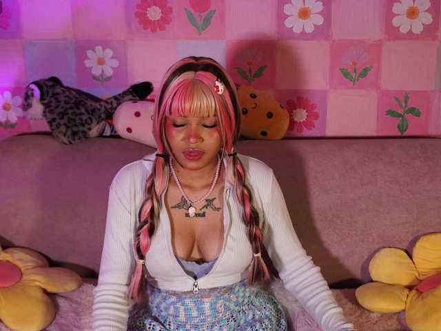 OnlyMiuu live cam on BongaCams